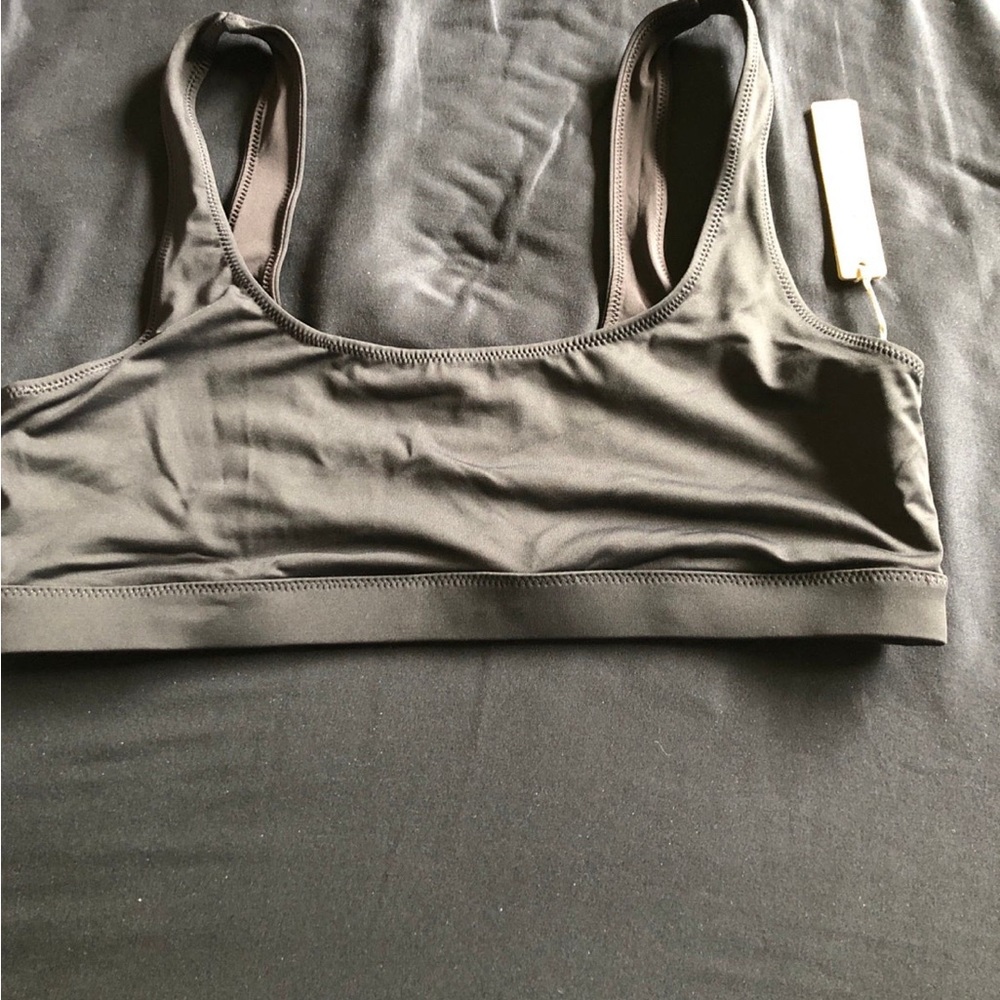 Skims tank bikini top